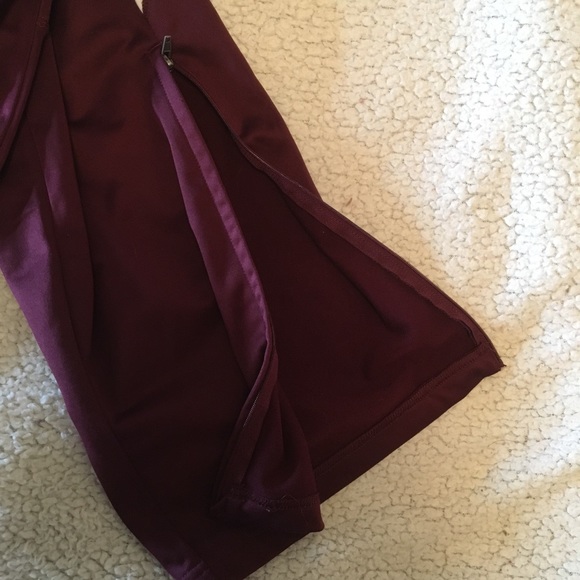 SOLD // Holloway Maroon Men’s Sweatpants - Picture 3 of 7